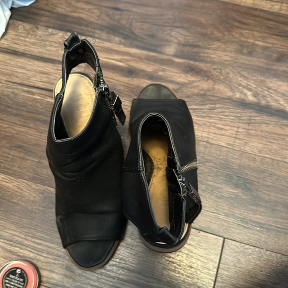 Circus open toe booties - Picture 3 of 3